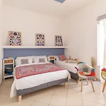 Elsa D'ortigia Syracuse